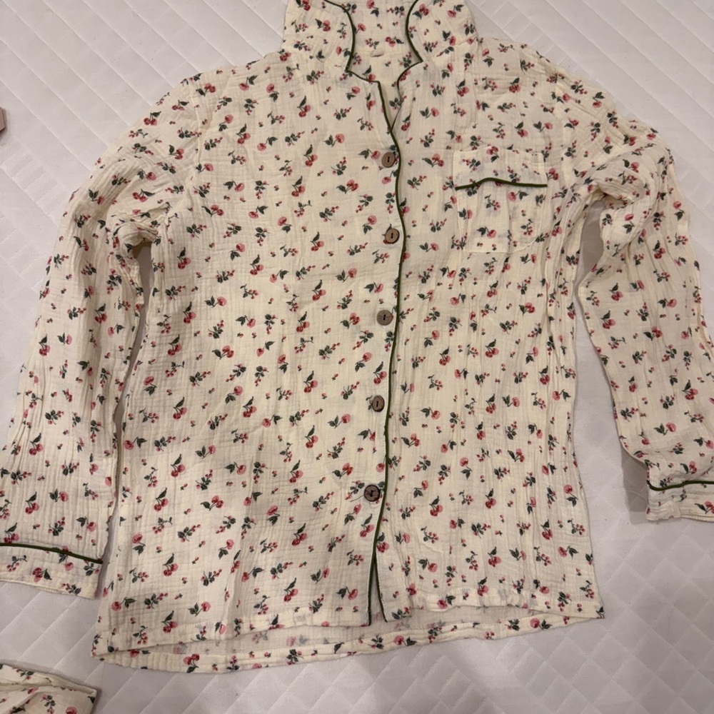 Floral PJs (100% cotton)